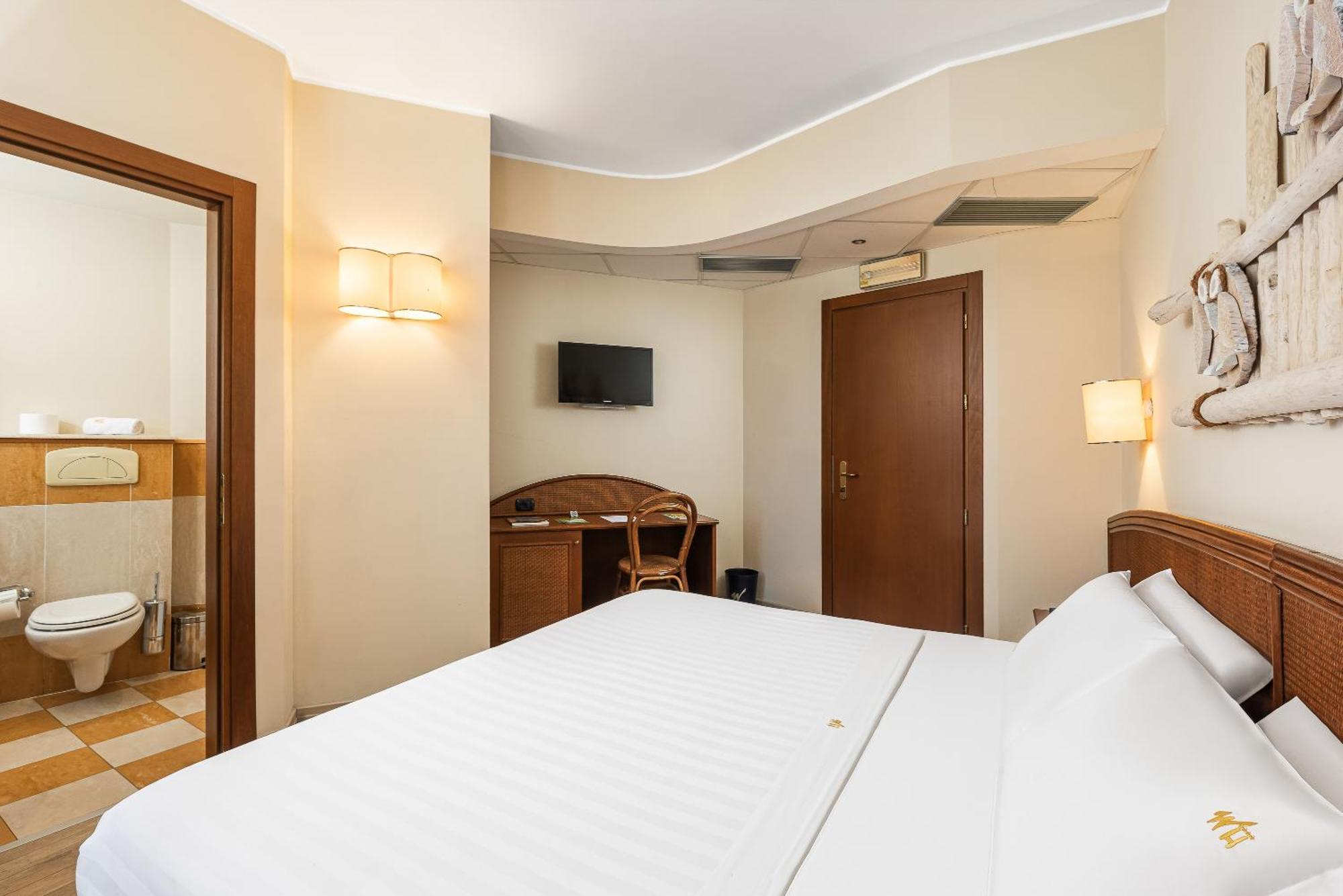 Welcome Hotel Legnano Exterior photo