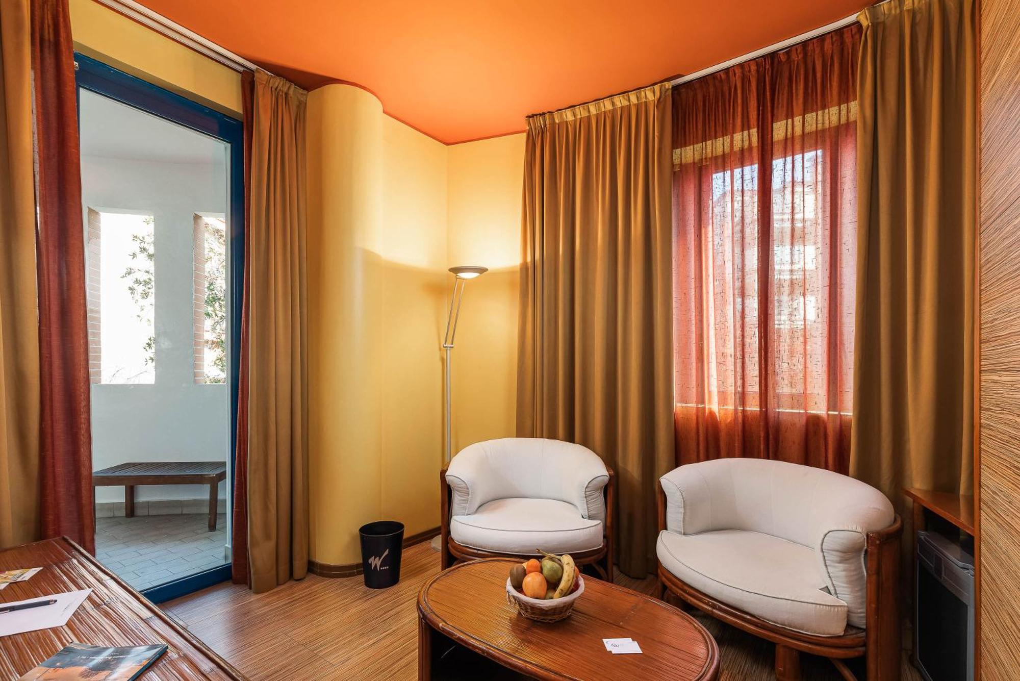 Welcome Hotel Legnano Exterior photo