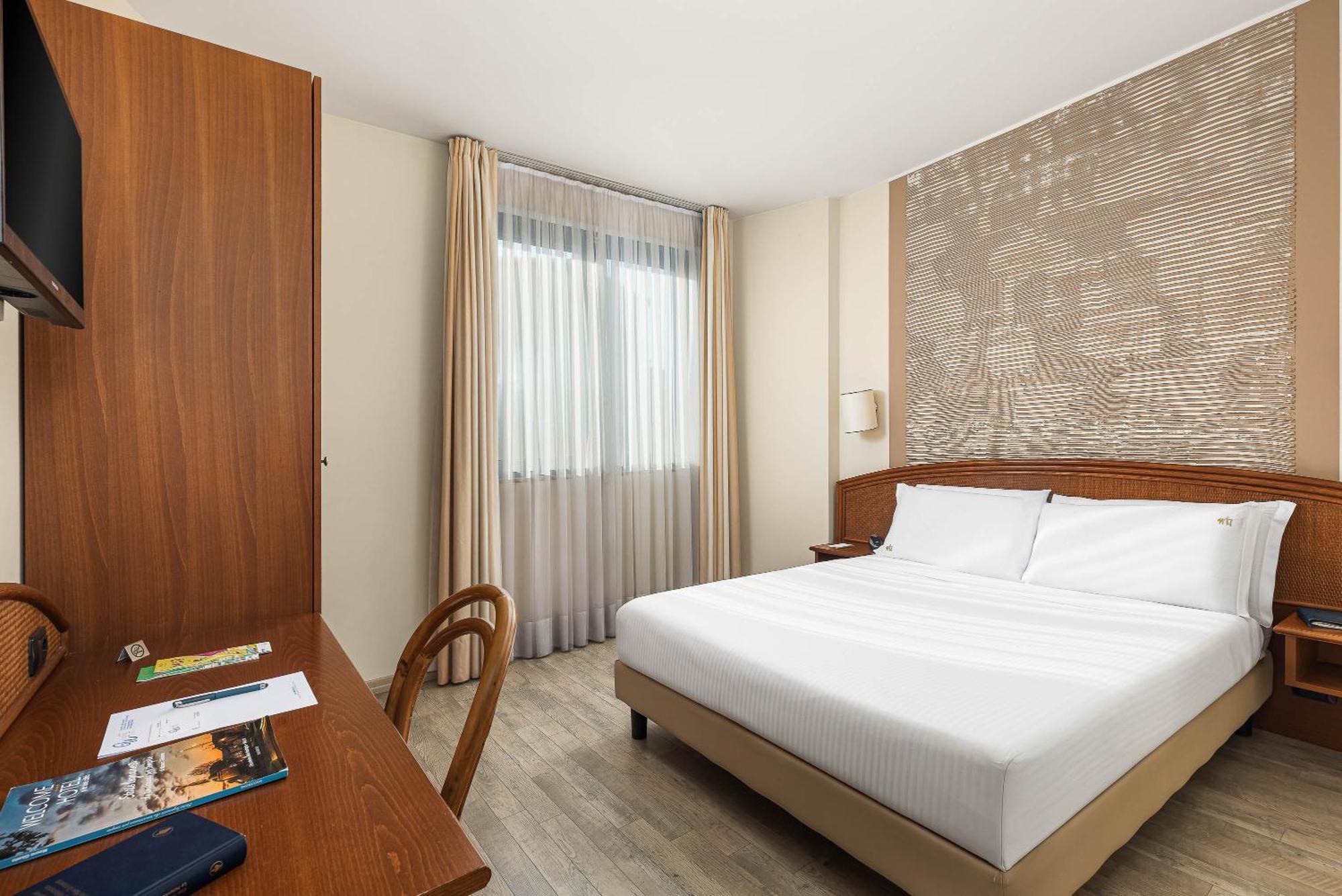 Welcome Hotel Legnano Exterior photo